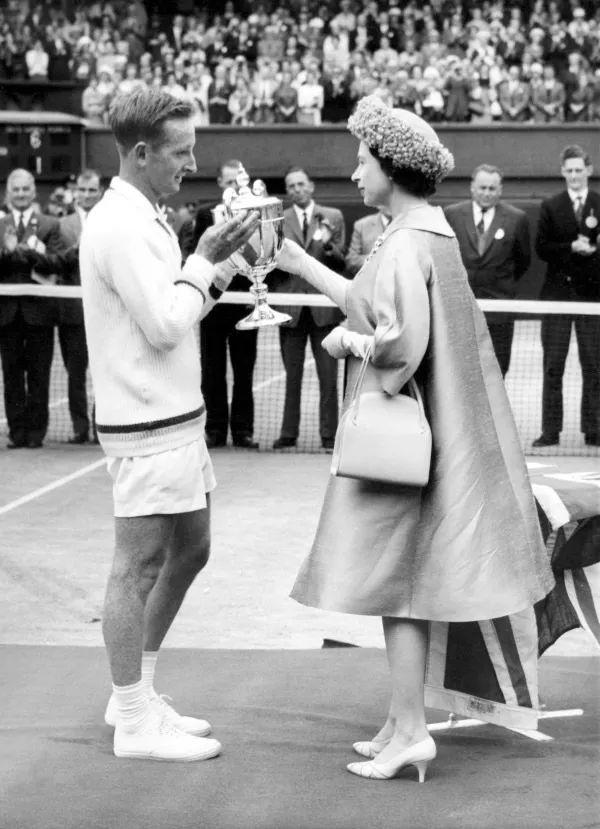 践行环保承 践行环保承