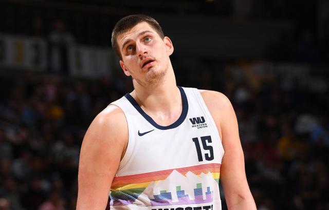 英雄技能的 英雄技能的