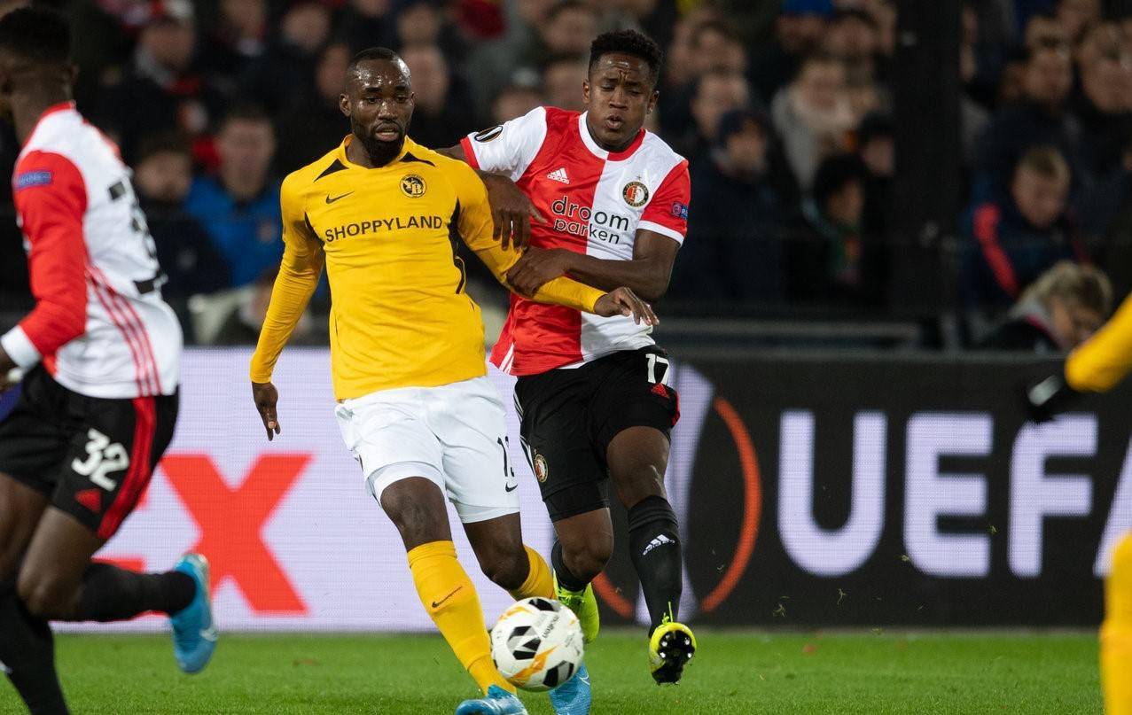 个关键洞成 个关键洞成