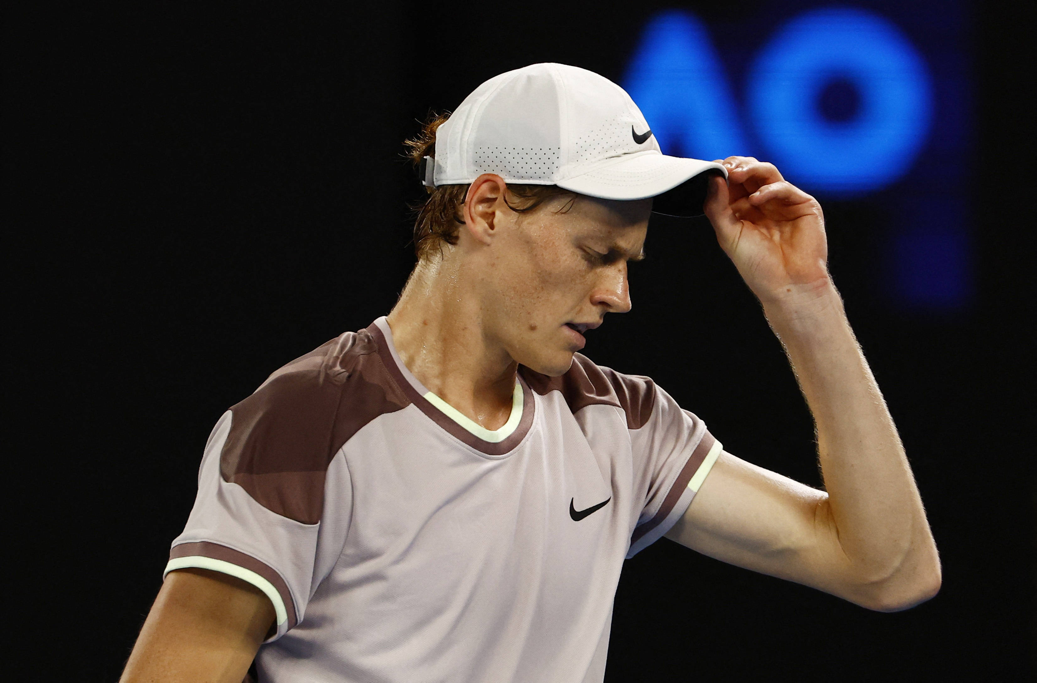 力与品牌积 力与品牌积